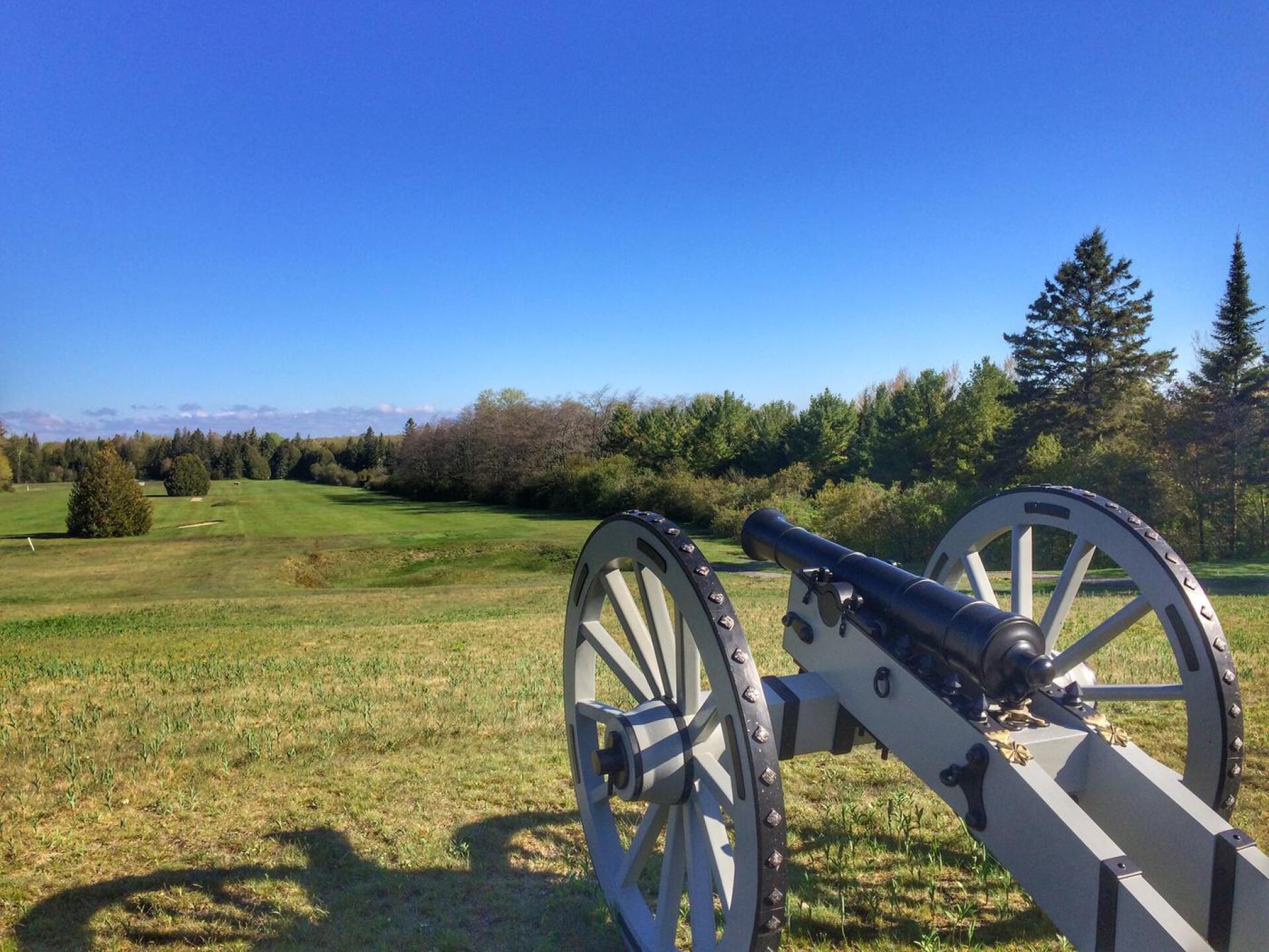 A cannon commemorates a 19th century battle waged between American and British troops. (Photo submitted by BrandonTuckerGA on 06/01/2017)