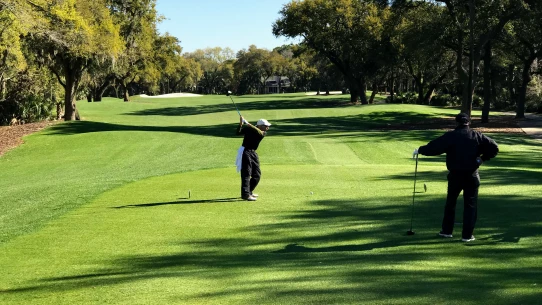 Golfer tees off at Kiawah Island