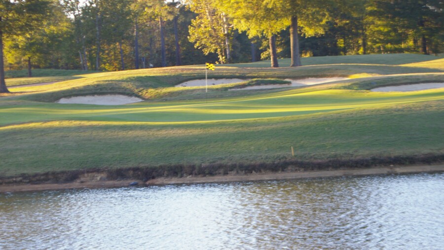 Hunting Hawk Golf Club - hole 17