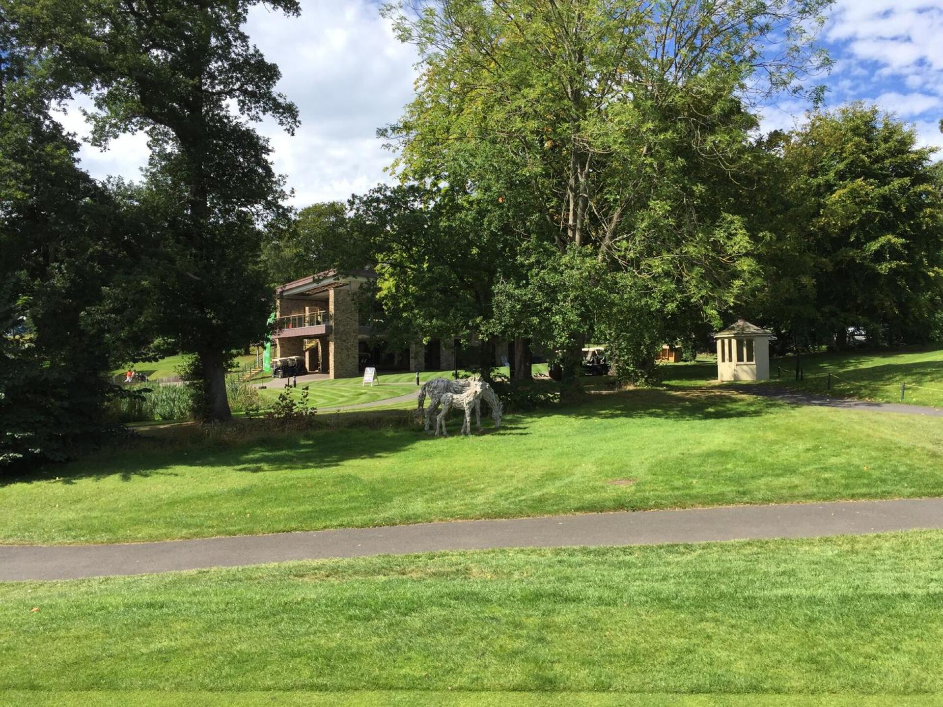 Club House (Photo submitted by Kraxx68 on 09/05/2017)