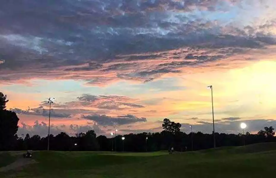 Knight's Play Golf Center