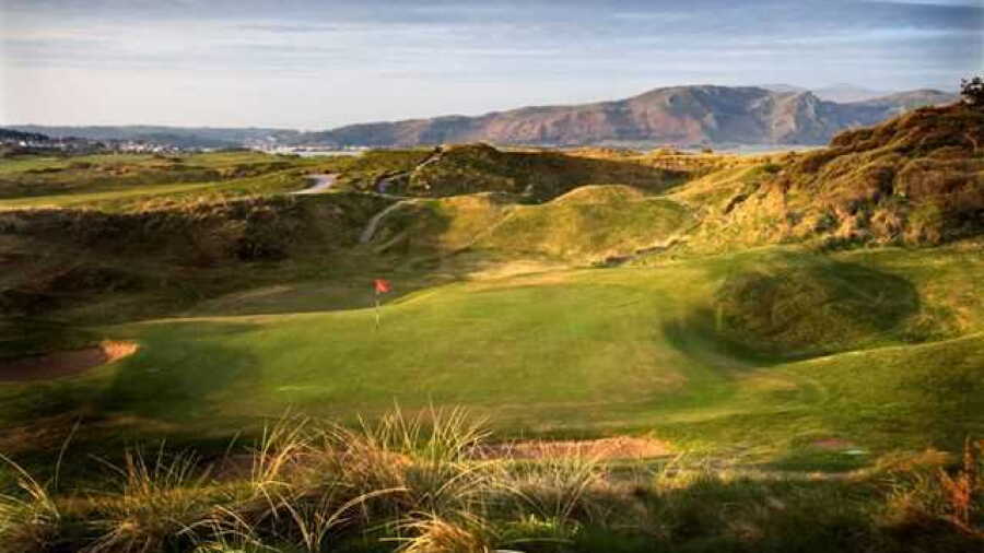 17th green at North Wales GC