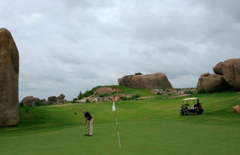 Boulder Hills Golf & Country Club in Hyderabad, Ranga Reddy, India