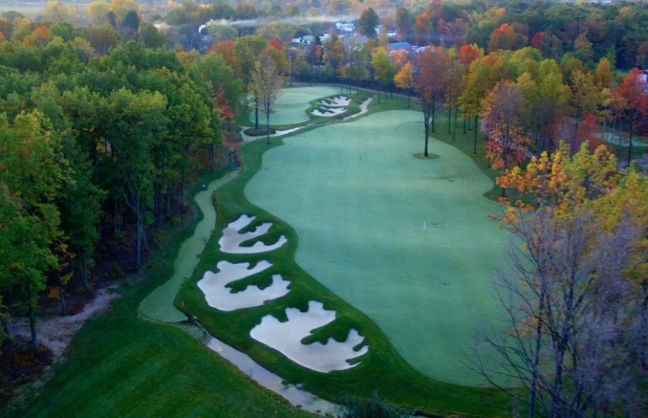 Thundering Waters GC