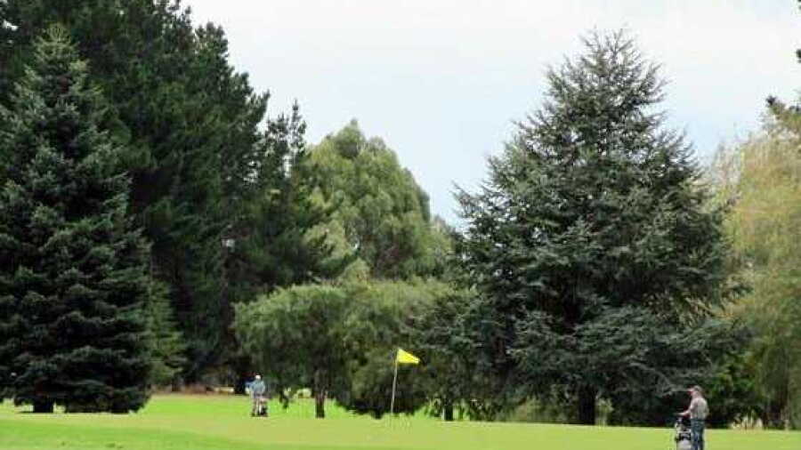 Ellesmere GC: #13