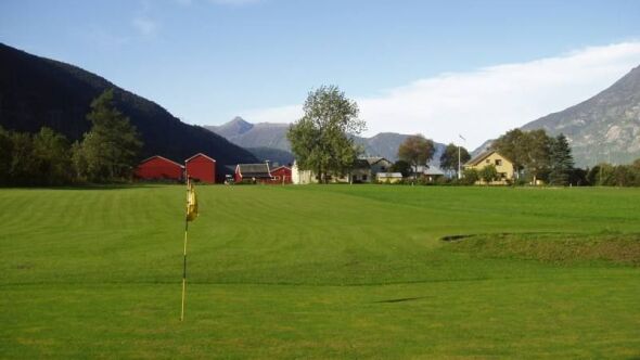 Sunndal GC: #1