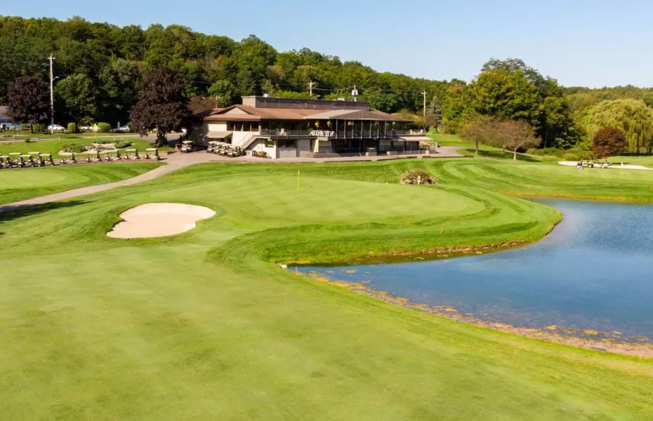 Cavalry Club: Clubhouse