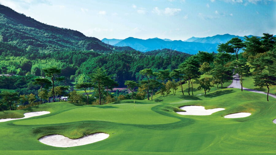 Pine Hills CC - Lake