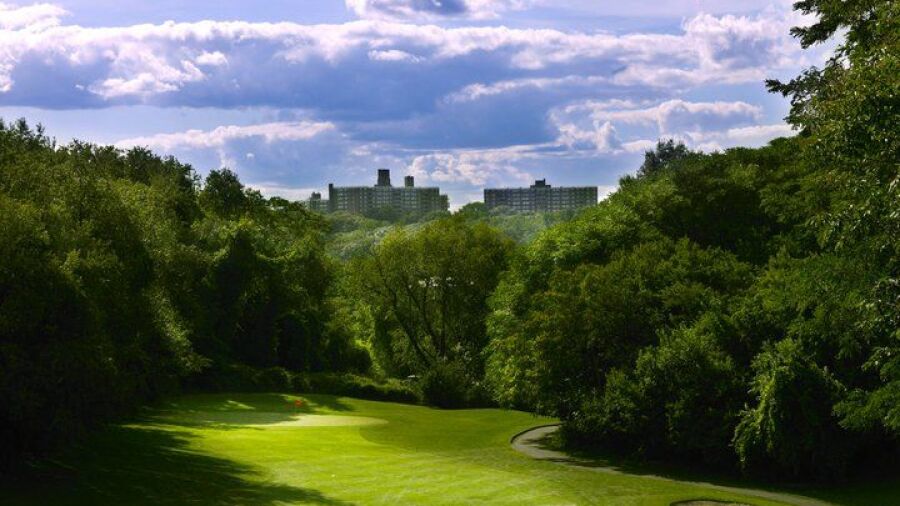 Van Cortlandt Park GC: #16