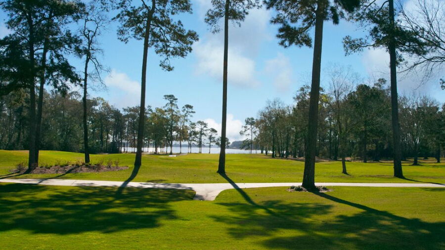 Deerwood Club