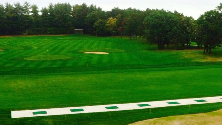 Bunker Hills GC: Driving range