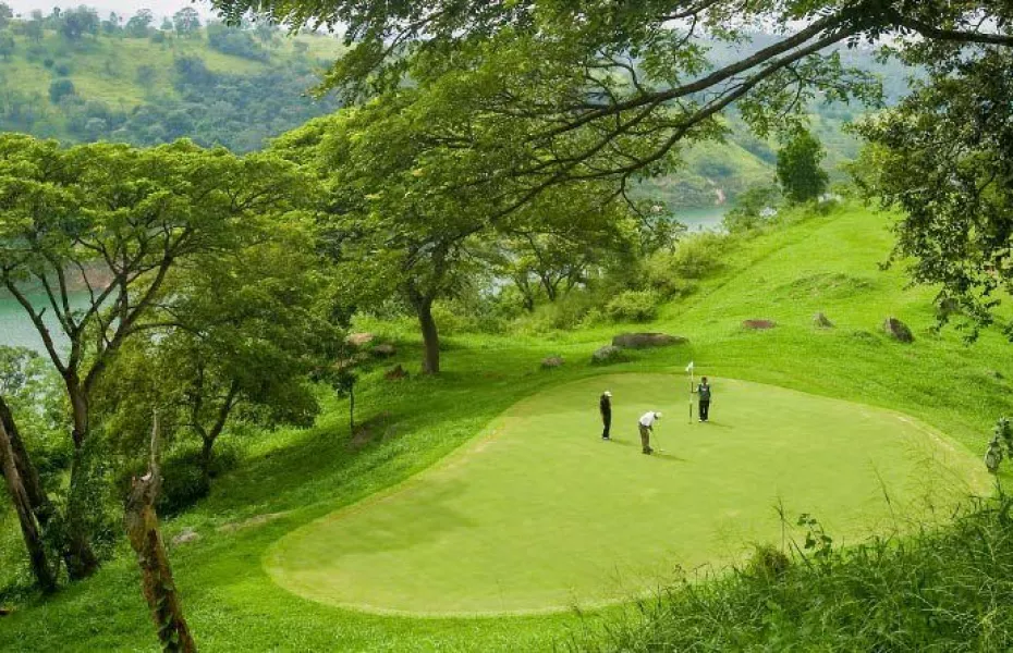 Victoria Golf & Country Resort
