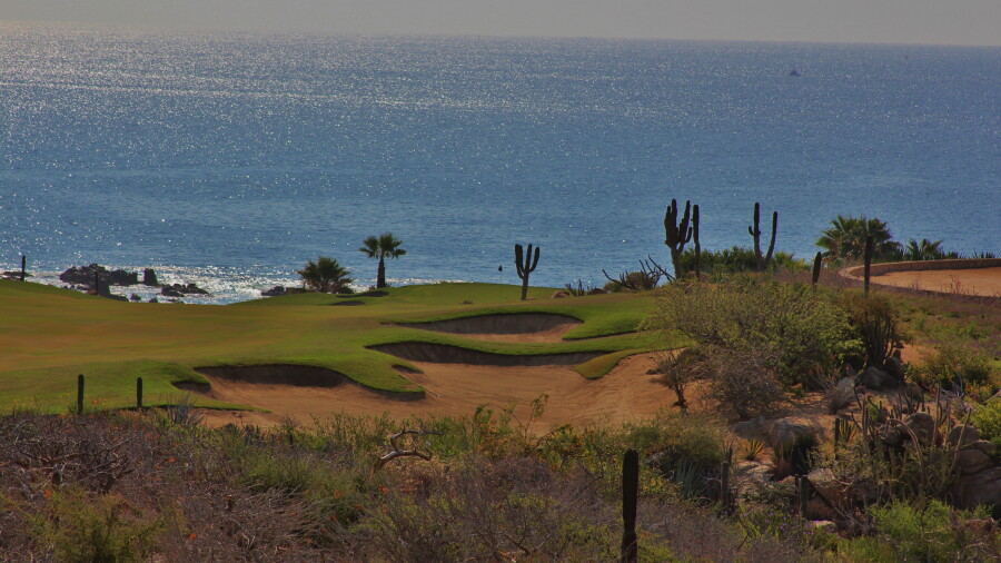 Ocean golf course at Cabo del Sol - hole 16