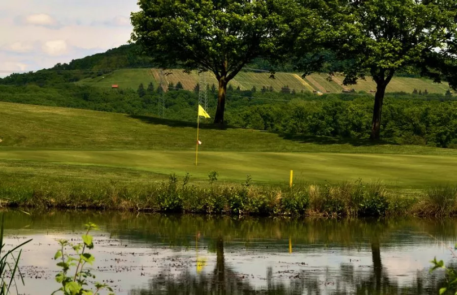 Pforzheim Karlshaeuser Hof GC