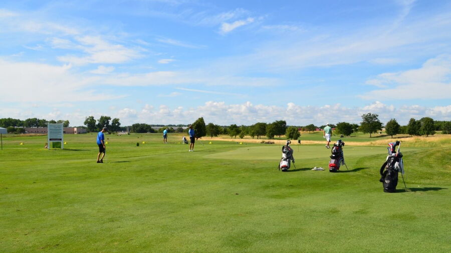 Fox Run GC: Practice area