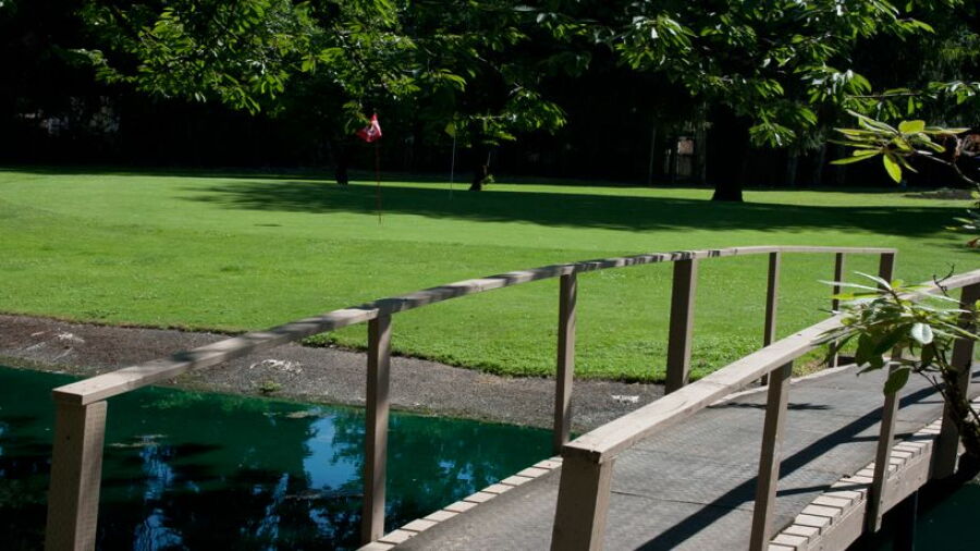 Lakeview Par 3 Golf Challenge