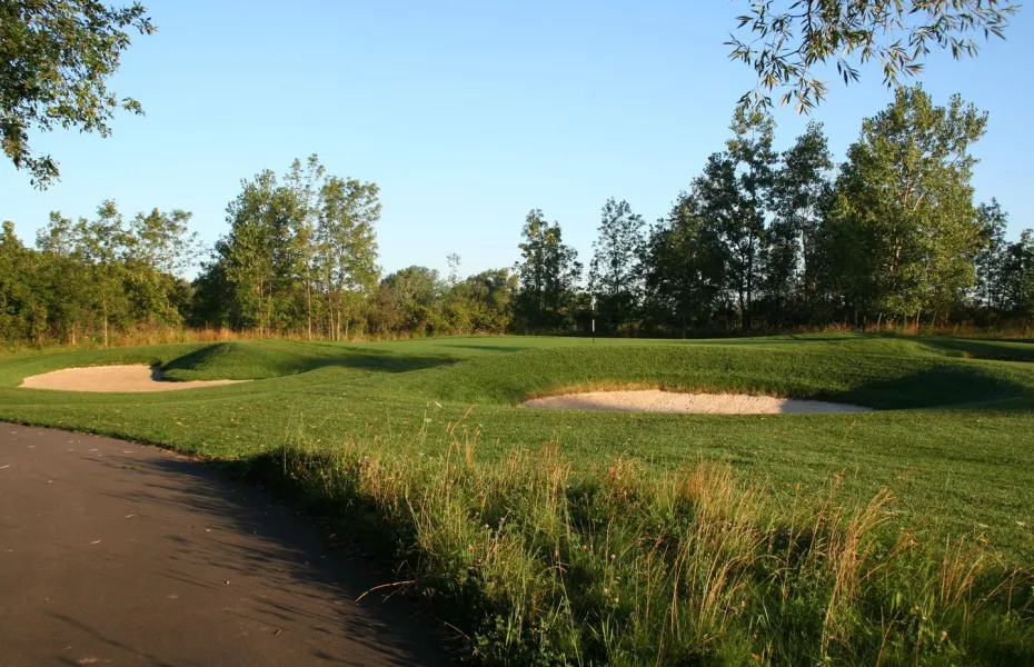 Diamond Hawk GC: #13