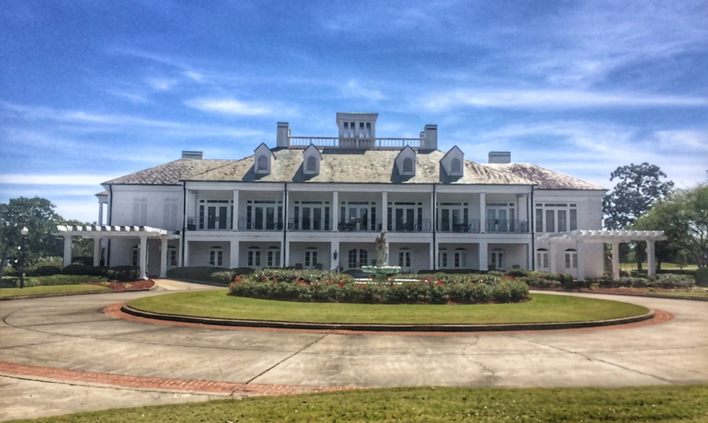English Turn Golf & Country Club - Clubhouse