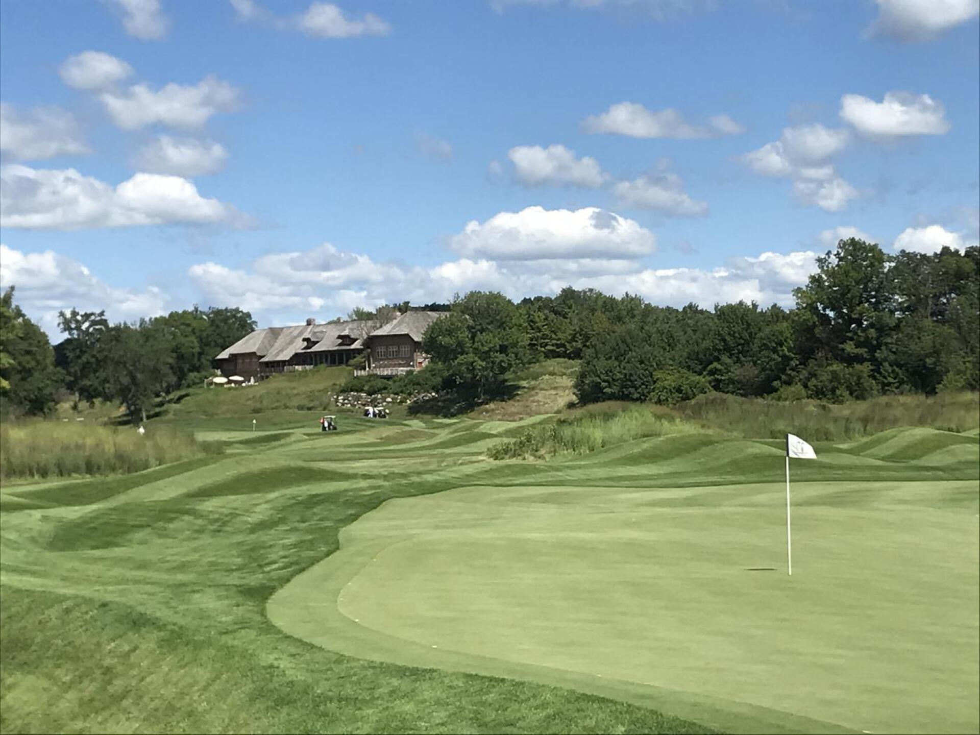 16 Green looking up 18 (Photo submitted by QuantumGolfx on 11/15/2021)