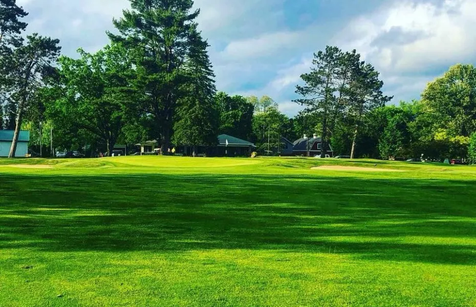 Cadillac CC: #18 green