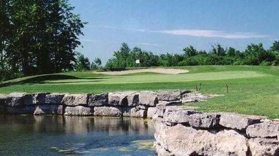 Les Vieux Moulins GC: #4