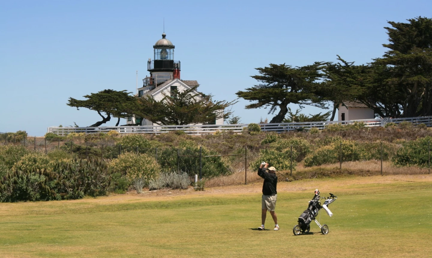 Pacific Grove Golf Links - Point Pinos lighthouse