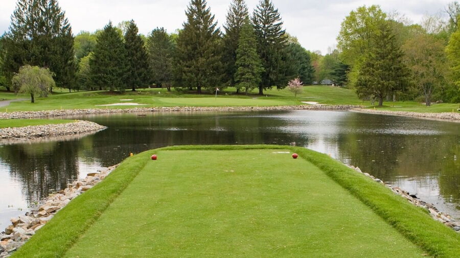 Race Brook CC