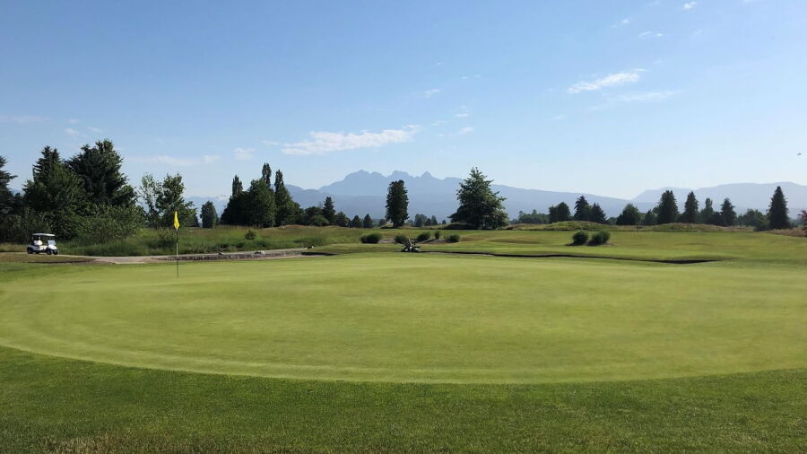 Meadow Gardens GC