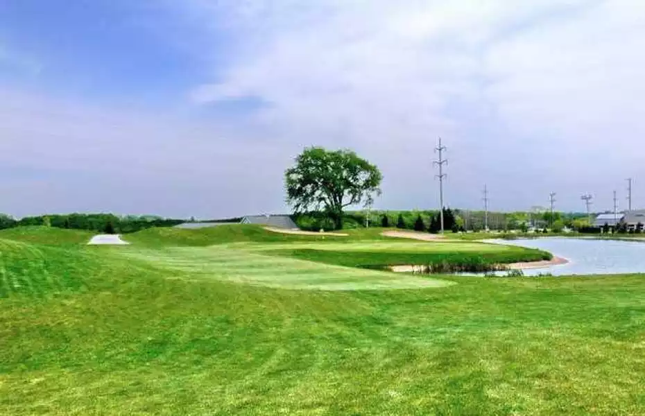 Crown GC: #18