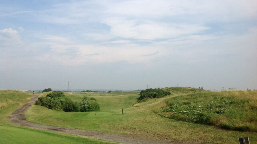 5th tee at Pedham Place