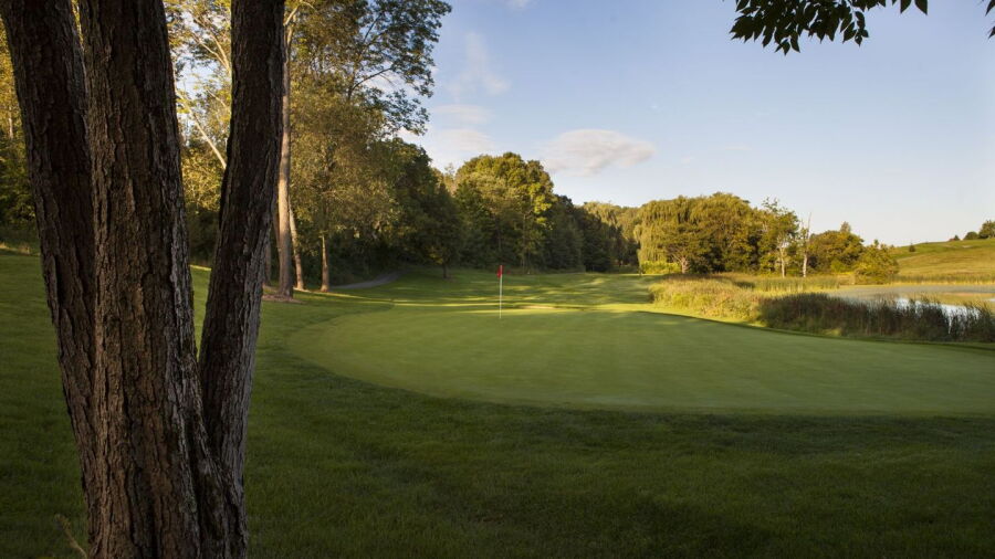 Nobleton Lakes GC - Woods: #5