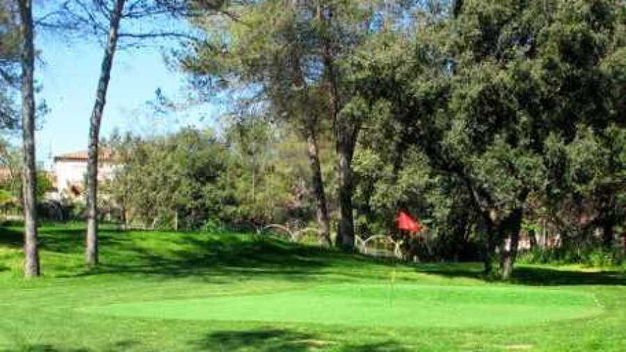 Coulondres GC - 5-hole: #1