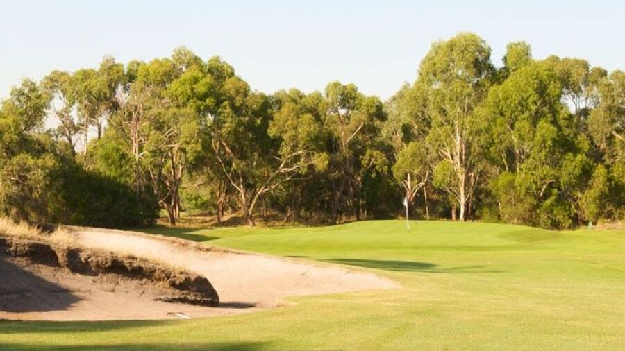 Peninsula Country GC - North: #13