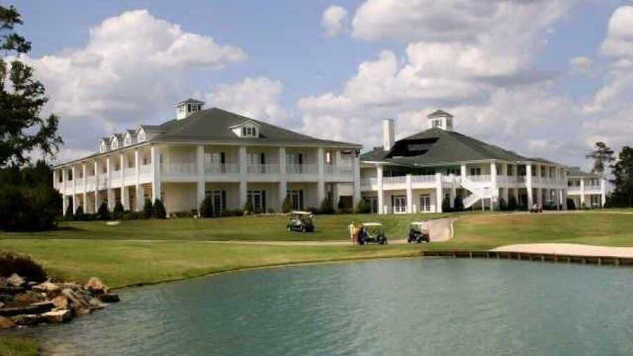 Augusta Pines GC: Clubhouse
