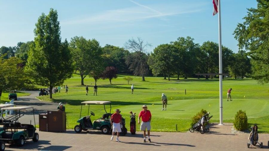 Hendricks Field GC: Practice area 