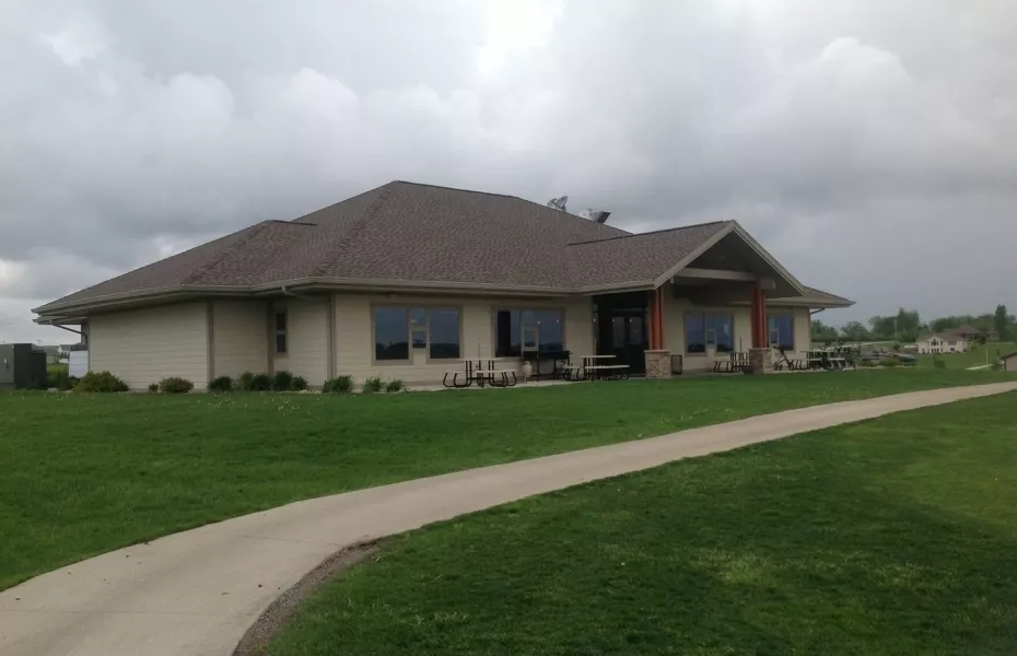 Legend Trail GC: Clubhouse