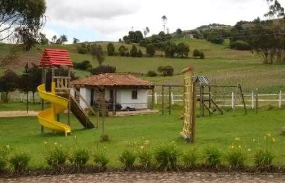 Potrerillo GC: Playground