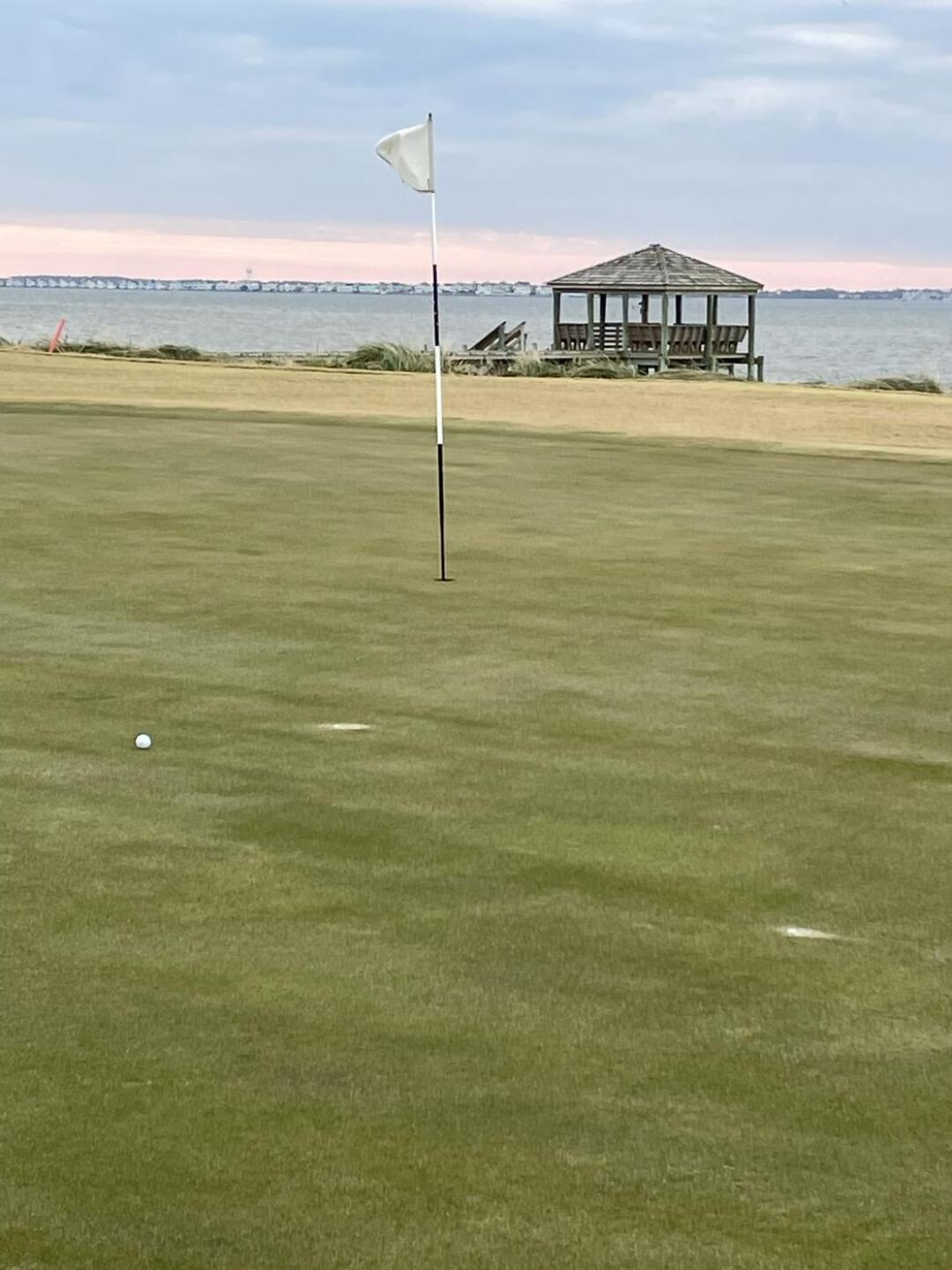 (Photo submitted by jfernon on 12/05/2025)