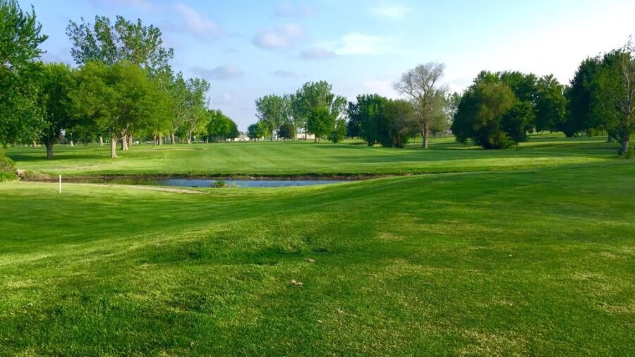 Holdrege CC