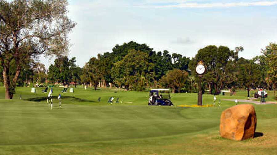 Fort Lauderdale CC: putting green