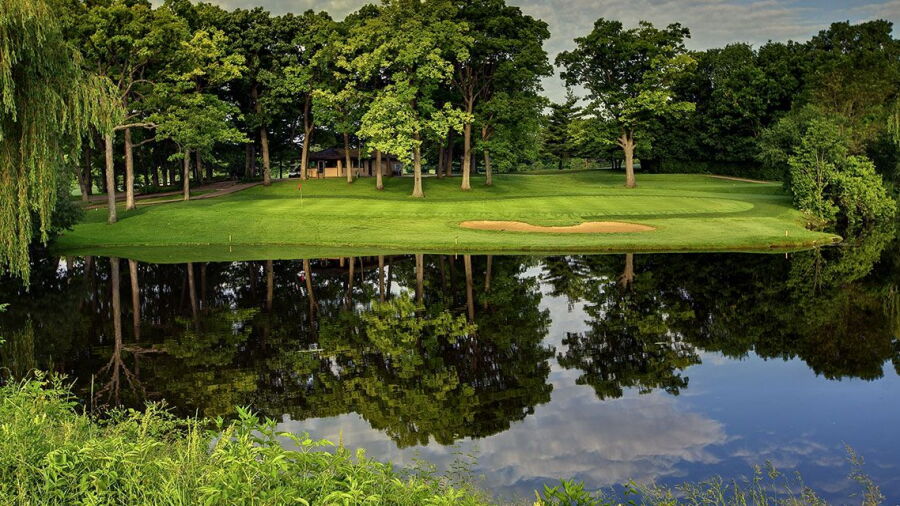 Course #3 at Cog Hill GCC: #4