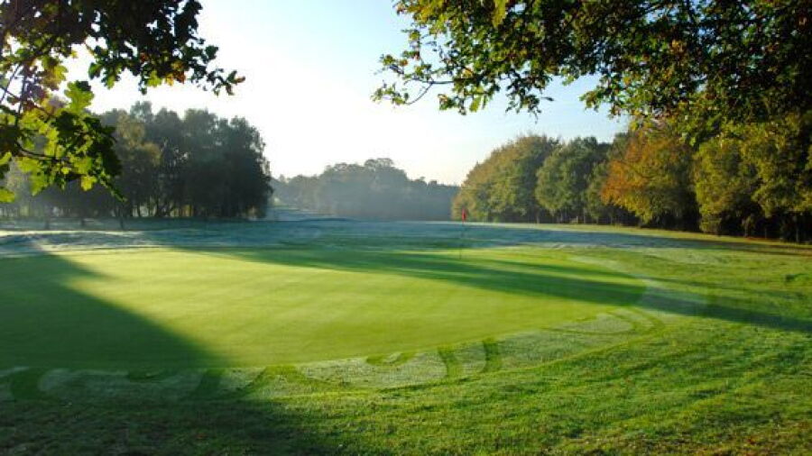 West Herts GC: 2nd green
