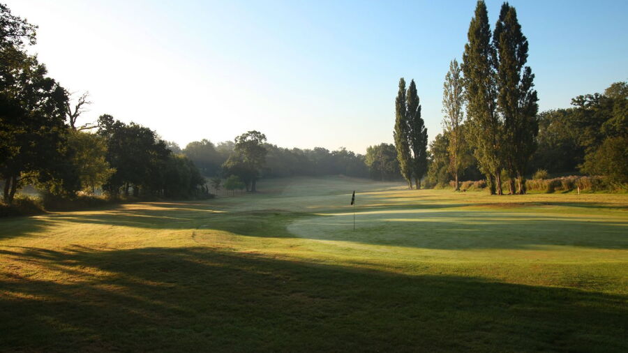 Harefield Place GC - Uxbridge GC
