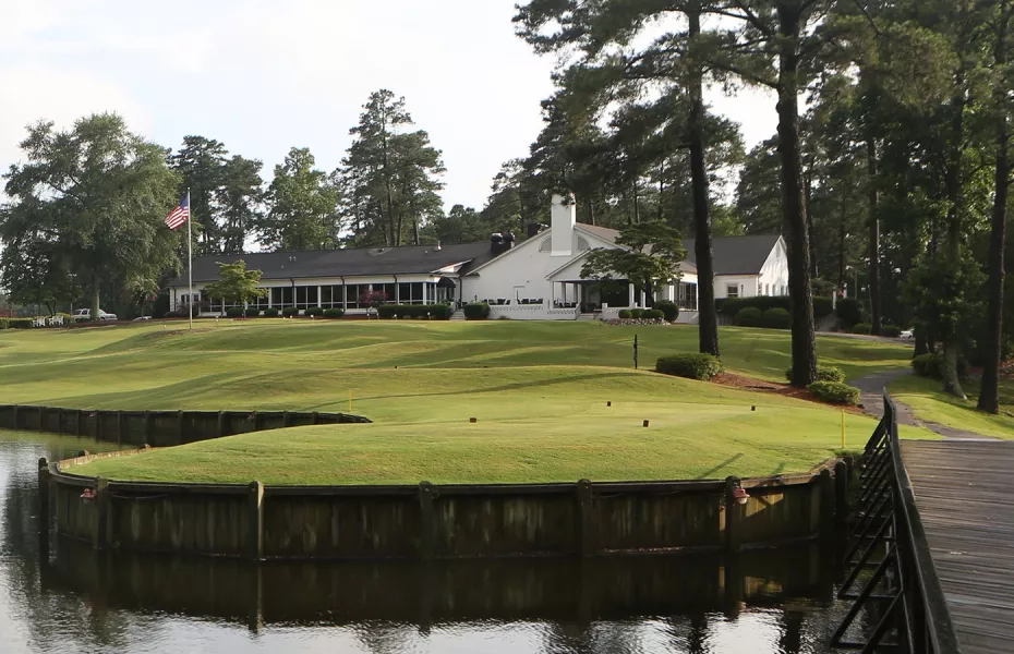 Brook Valley CC: Clubhouse