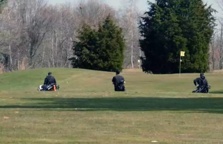 Carl Dickman Par-3 GC