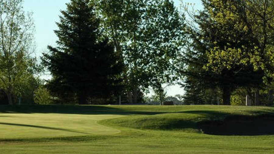 Bow Island GC