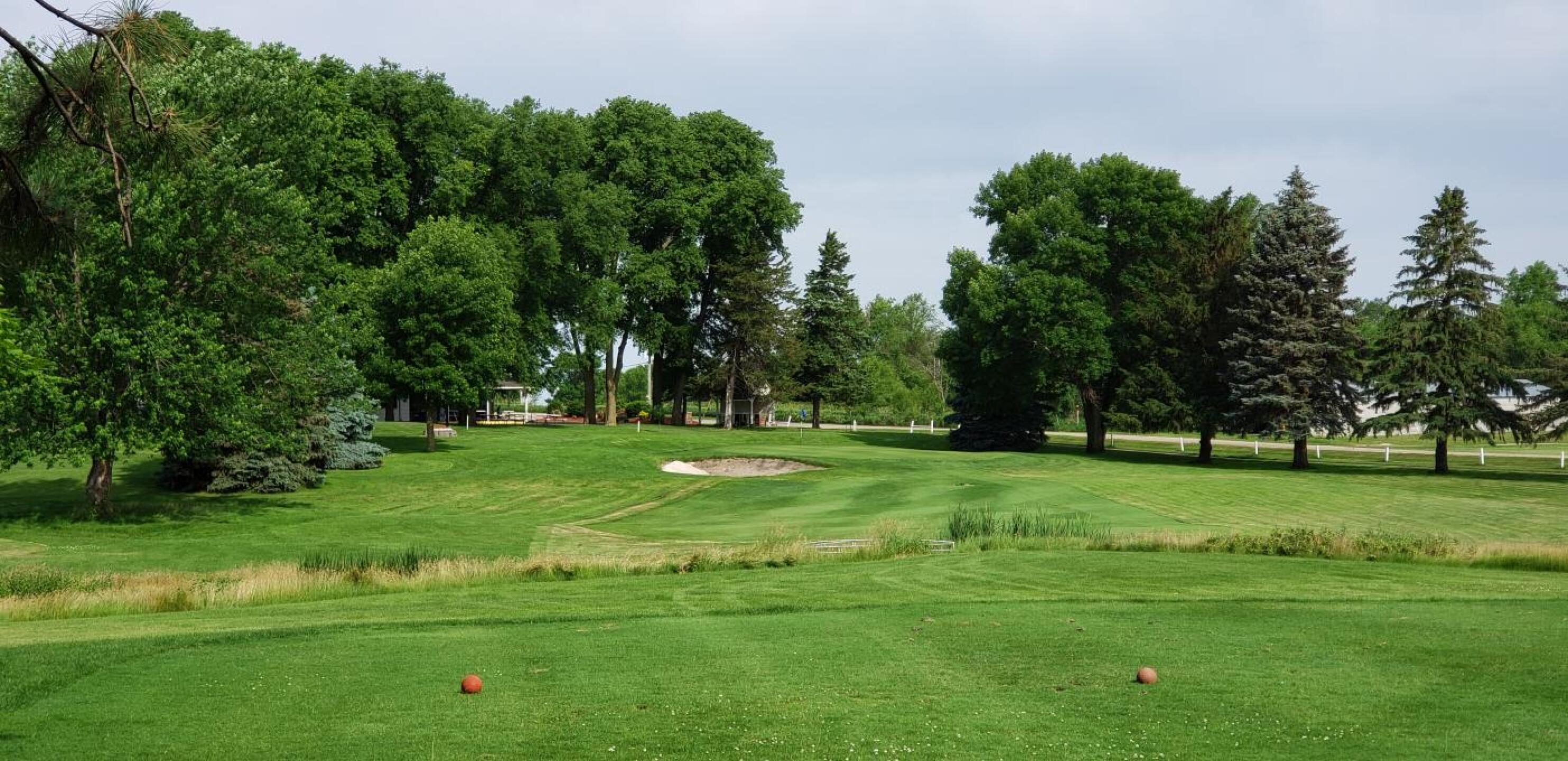 Par 3 Ninth Hole (Photo submitted by Juan05 on 07/01/2019)