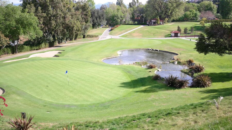 South Hills CC: #10