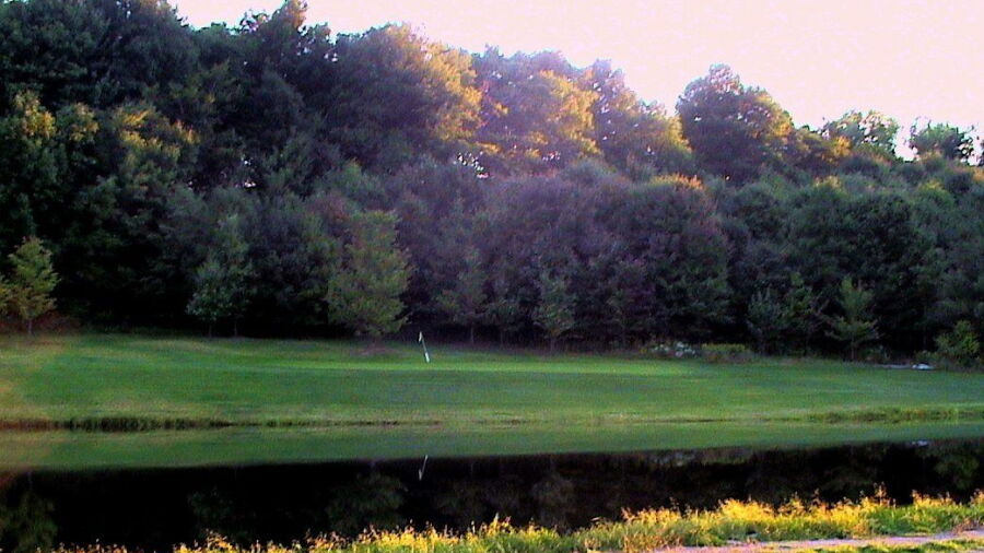 Breezewood Golf Links