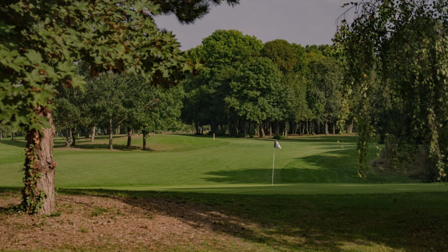 Mont Griffon GC - Lakes